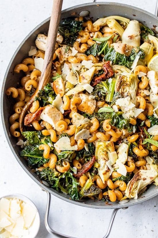 One-Pot Chicken and Artichoke Cavatappi